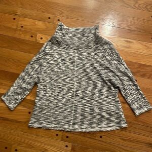 Rachel Roy Grey White Cowl Neck Dolman Sleeve Crop Swing Sweatshirt Women L
